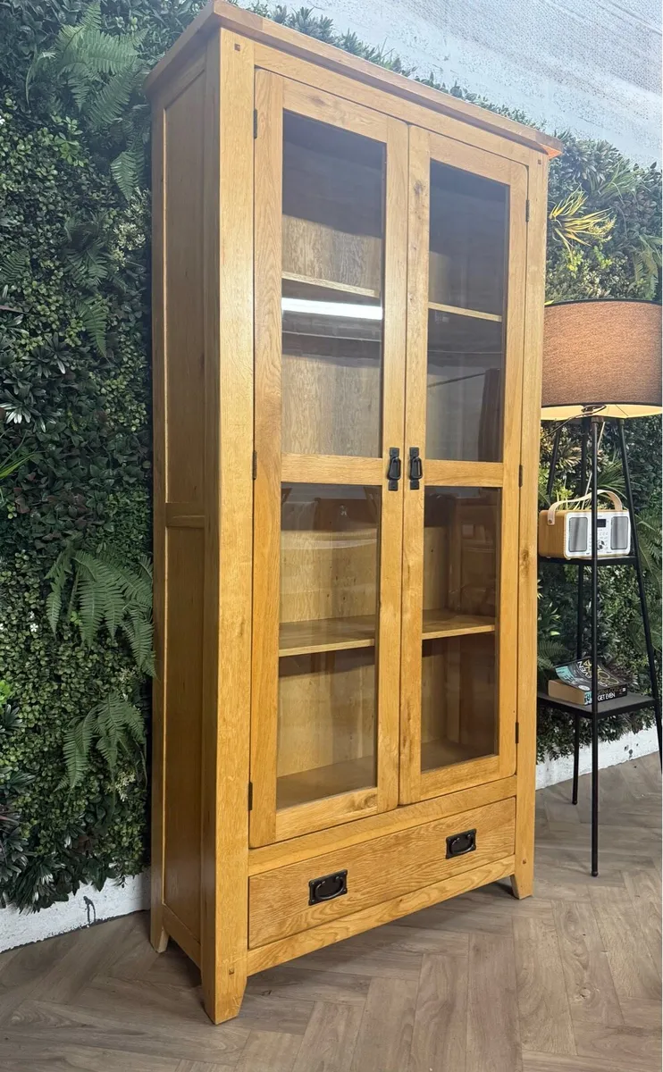Solid oak display cabinet - Image 2