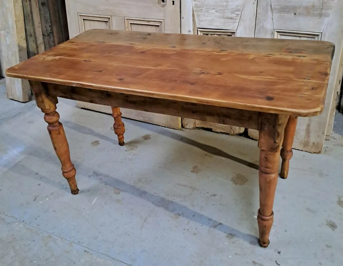 Farmhouse table - Image 1