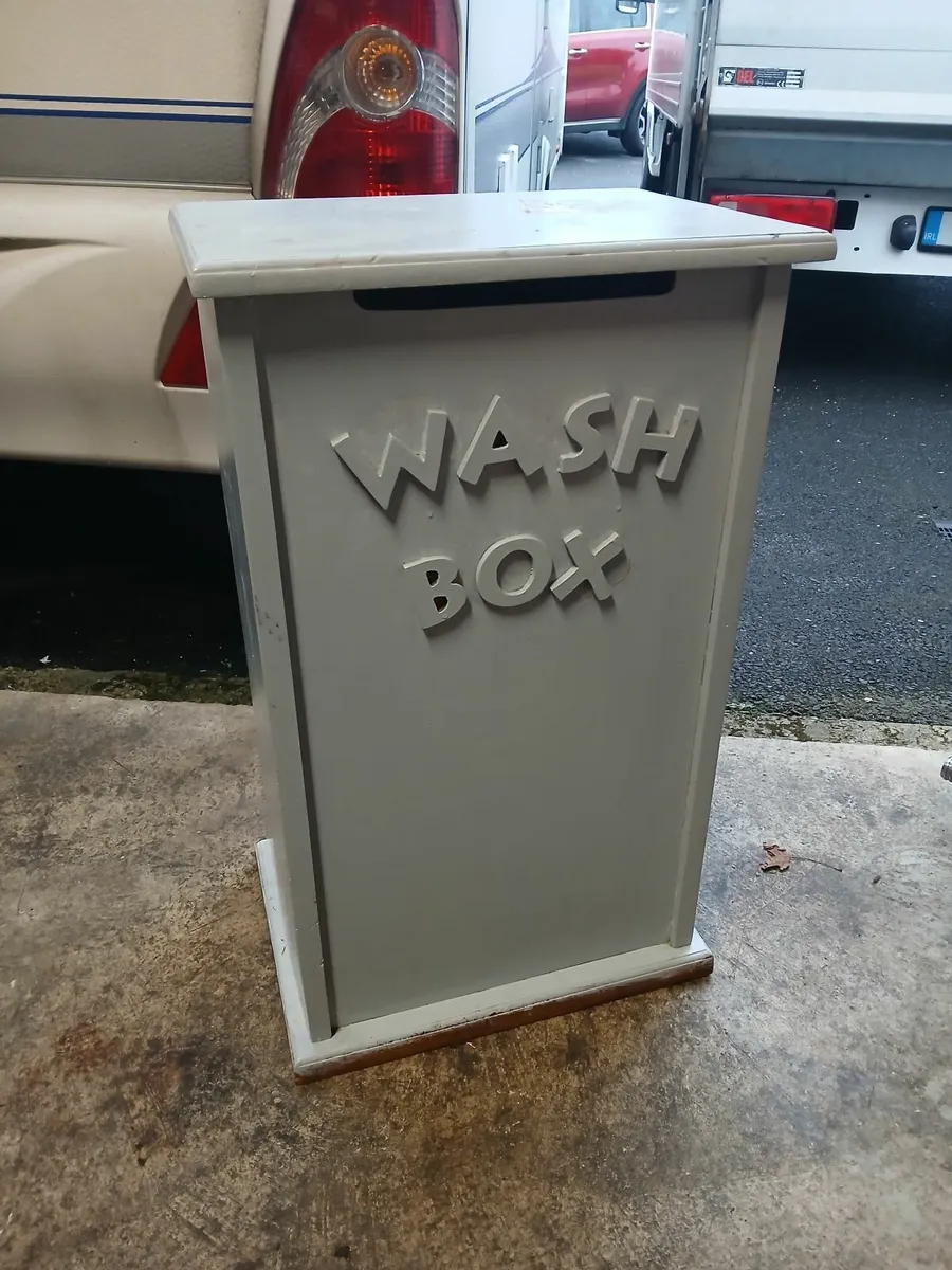 Full set of childrens bedroom furniture - Image 3