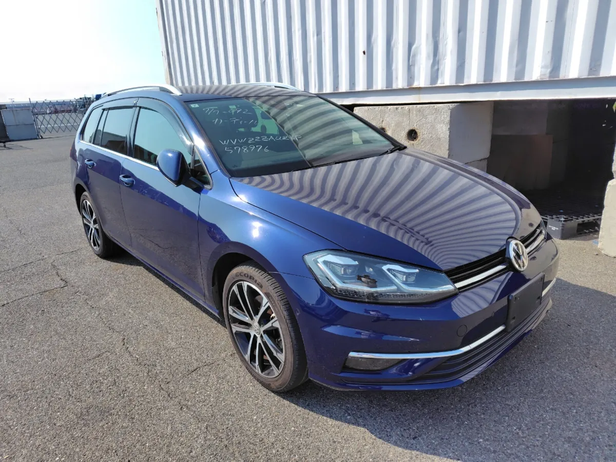 1.2TSI  COMFORTLINE PLUS 5DR ESTATE AUTO // 1 OWNE - Image 1