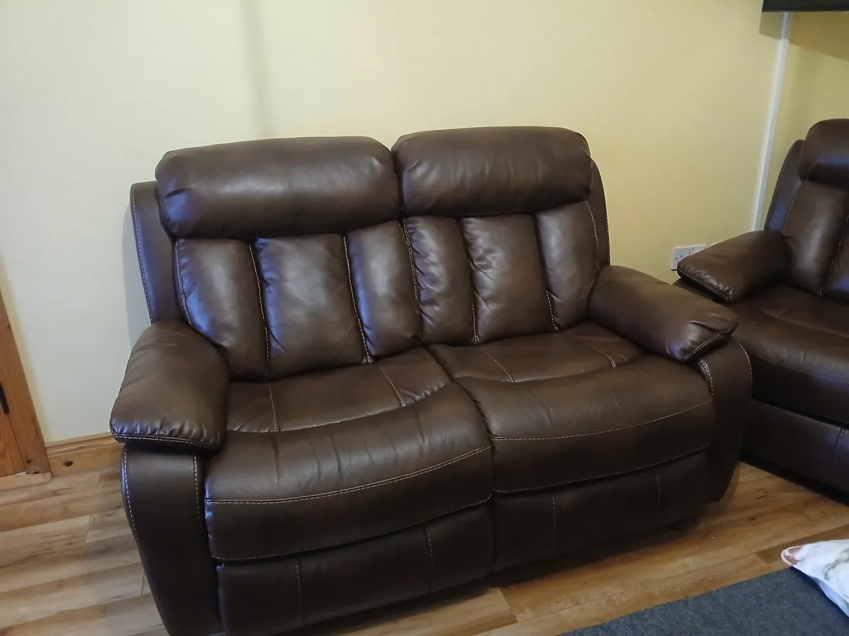 2 seater reclining sofa.  3 seater reclining sofa - Image 2
