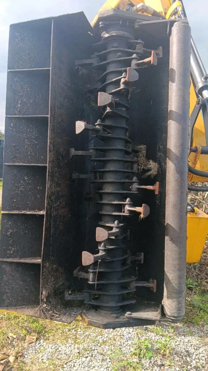 Mcconnel hyreach 5 meter + 1.2M head - Image 4