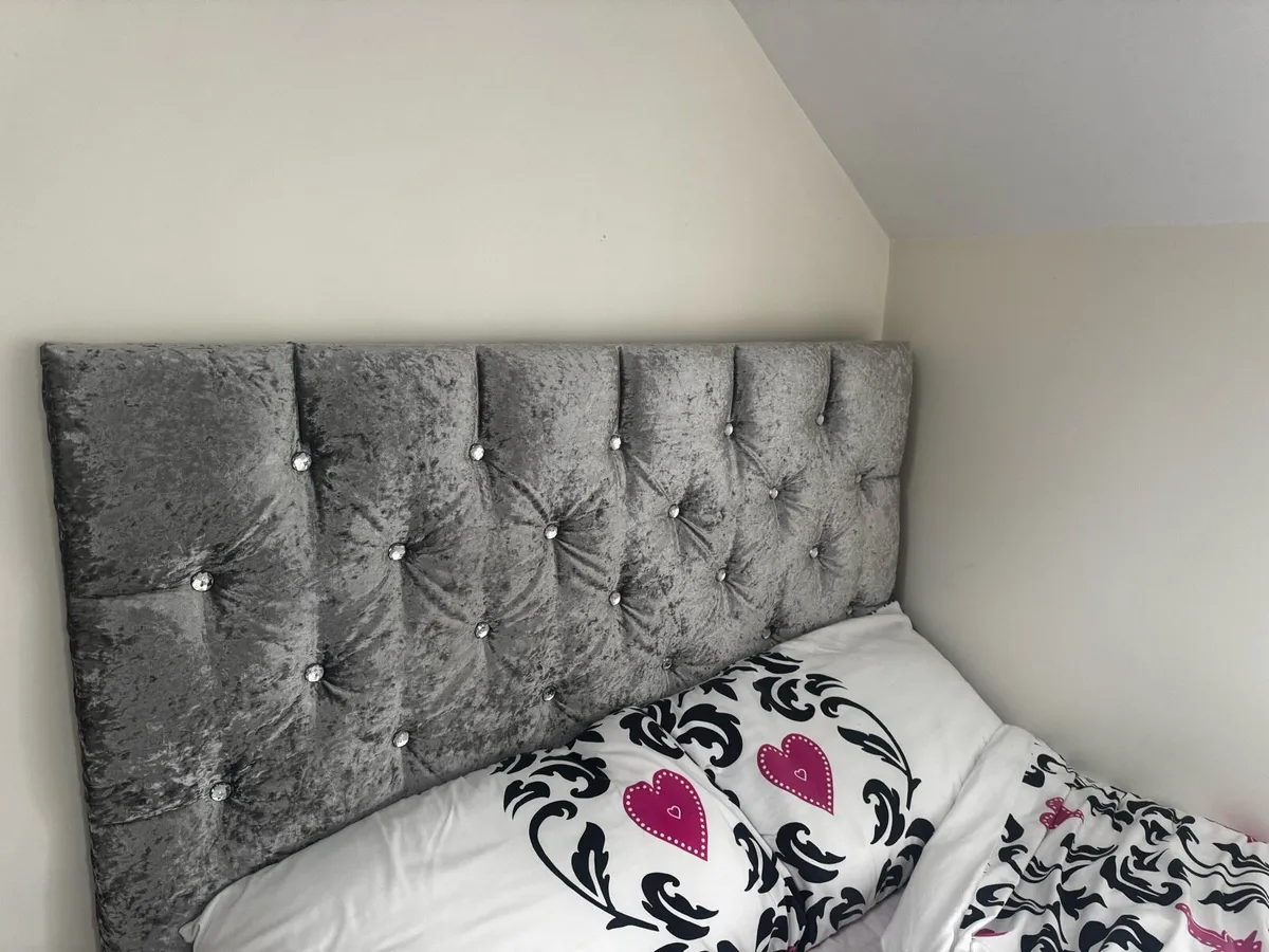 Velour Headboard - Image 3