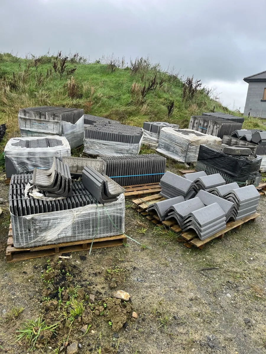 Roof tiles - Image 2