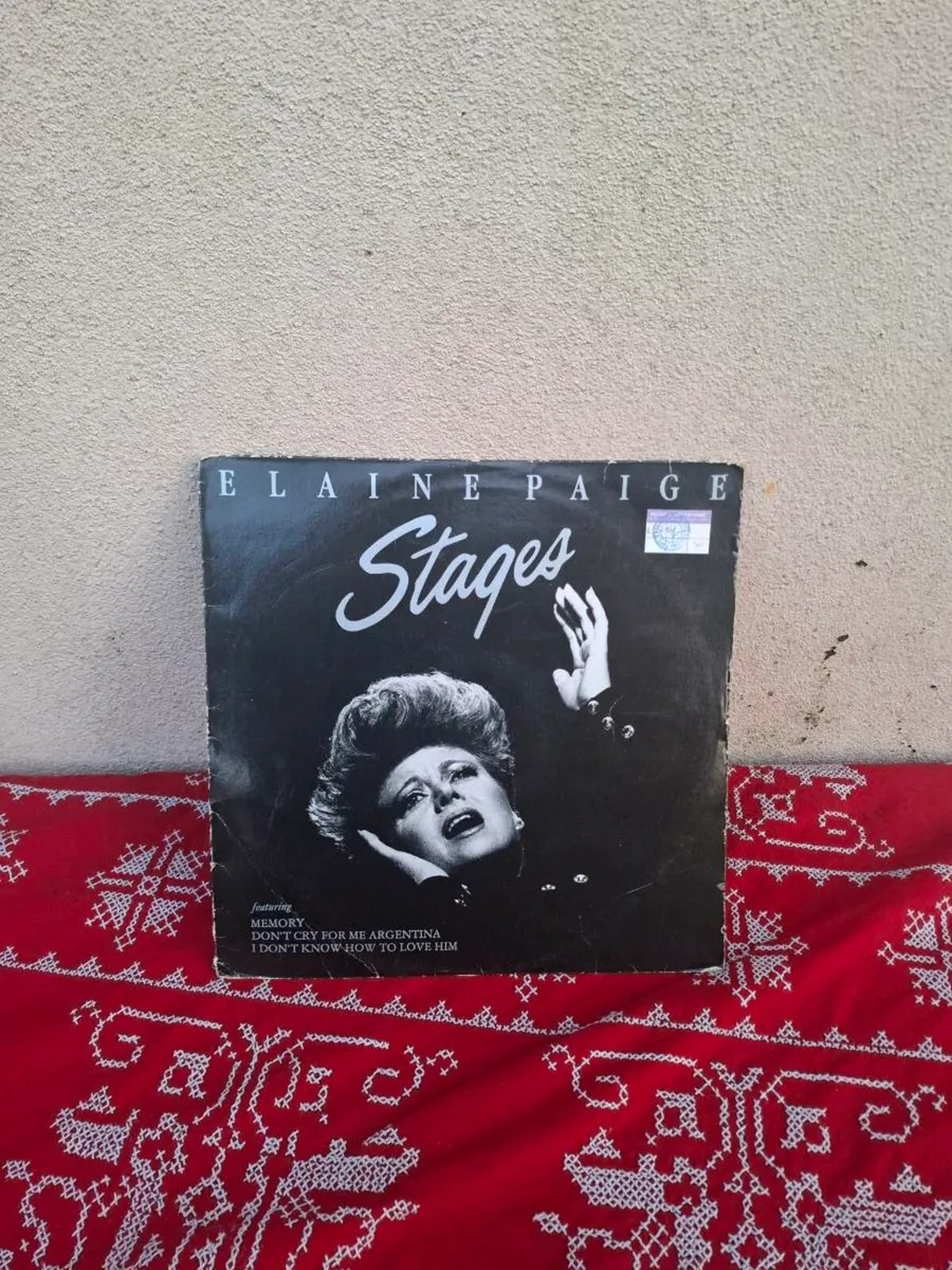 Vinyl lp elaine paige stage possible to post - Image 1