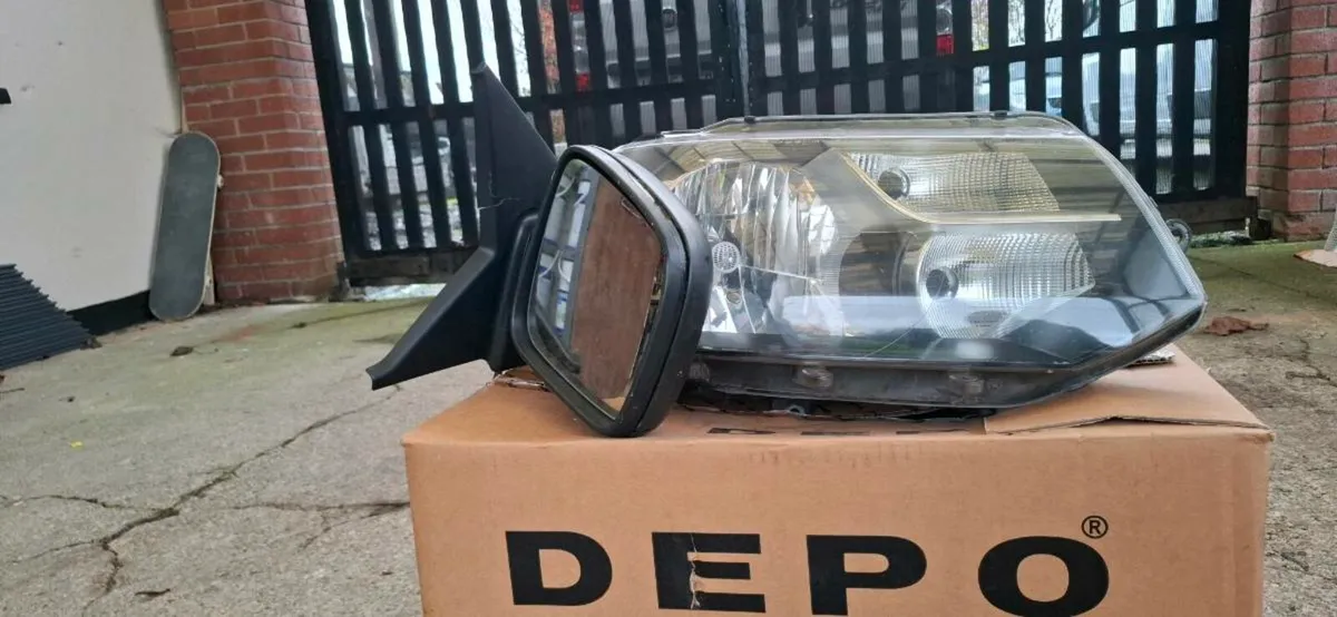 VW TRANSPORTER - Image 1