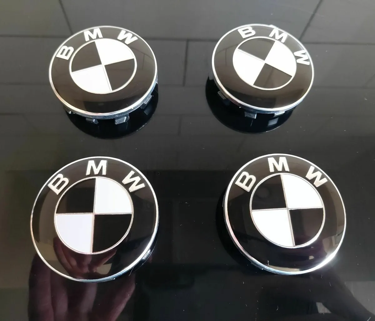 BMW Black Centre Caps (56mm) FREE POST - Image 1
