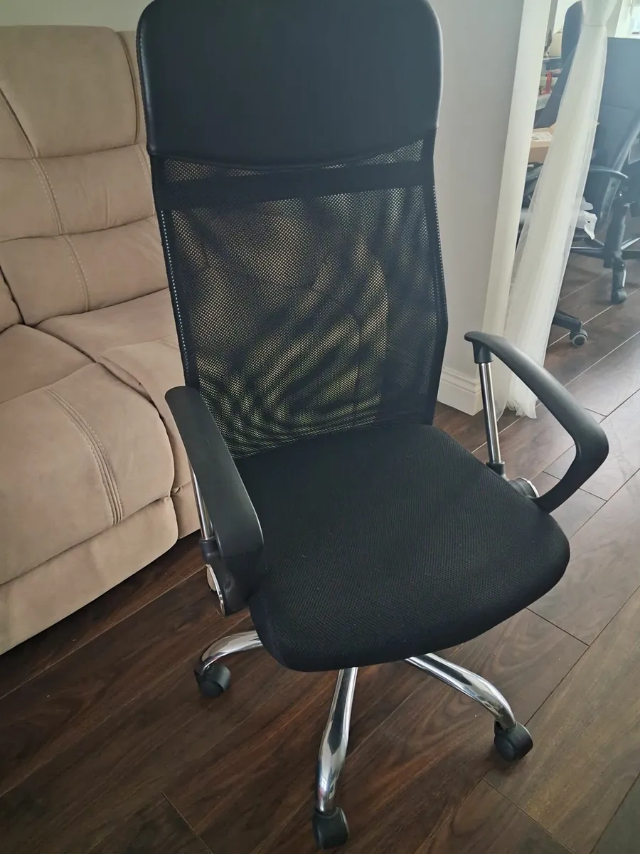 Office chair - Image 3