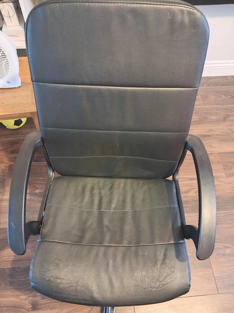 Office chair - Image 2