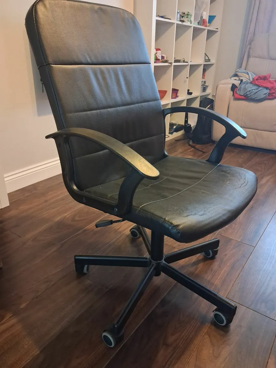 Office chair - Image 3