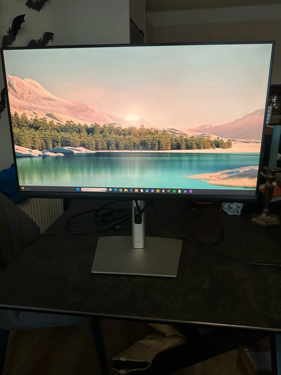 Dell P2422H Monitor - Image 2
