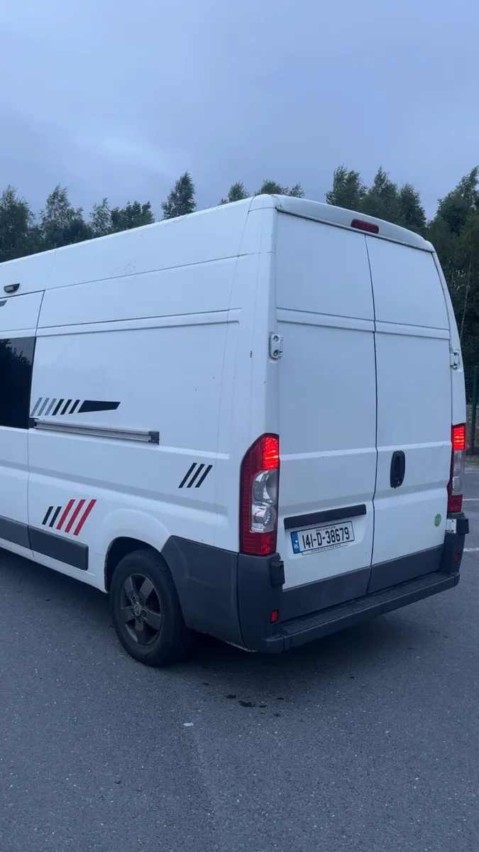 Citroen Relay Campervan - Image 3