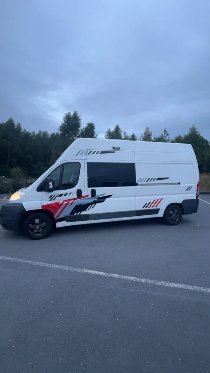 Citroen Relay Campervan - Image 4