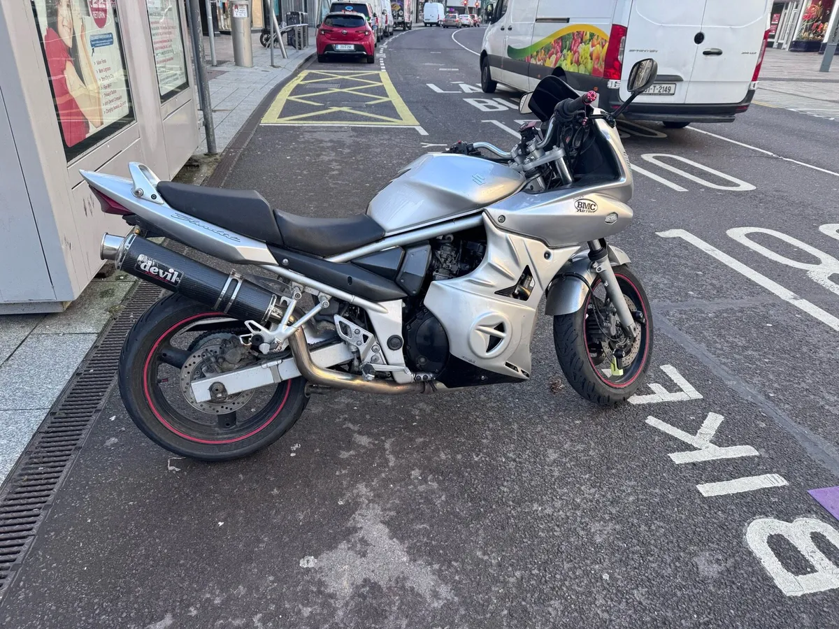 Suzuki GSF650S Bandit - Image 1