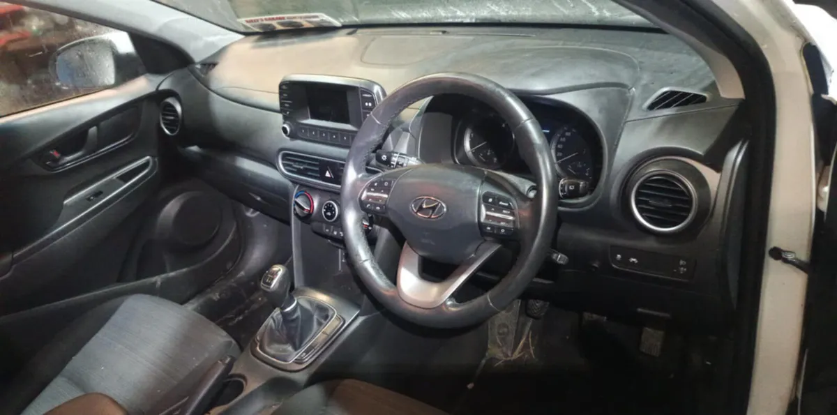 2019 HYUNDAI KONA 1.6 DIESEL FOR BREAKING! - Image 4