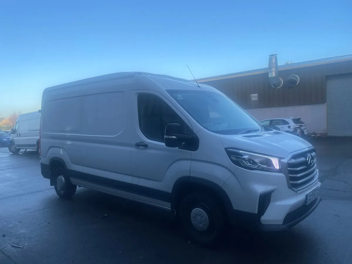 2022 LDV Maxus   80 km - Image 2