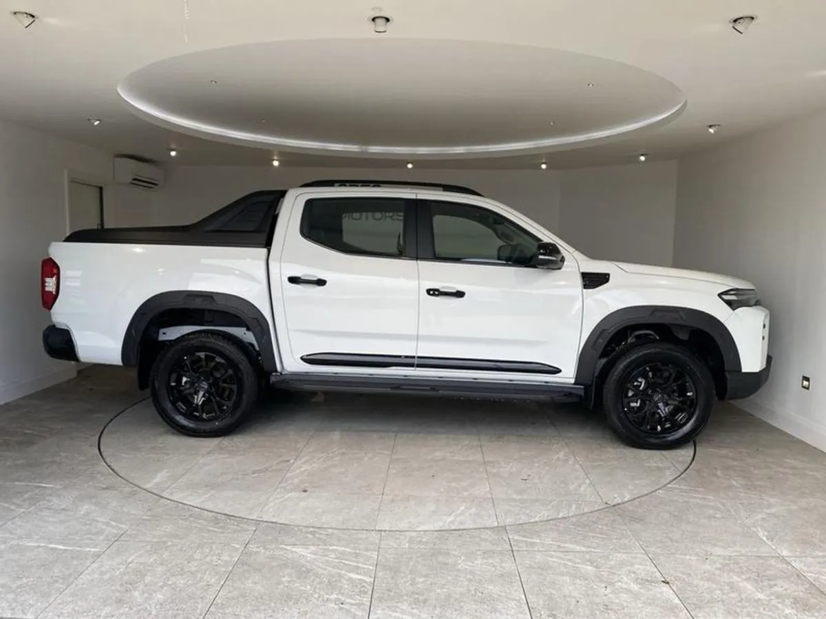 Maxus T60 MAX 2.0 Double Cab Pickup 4WD Auto - Image 4