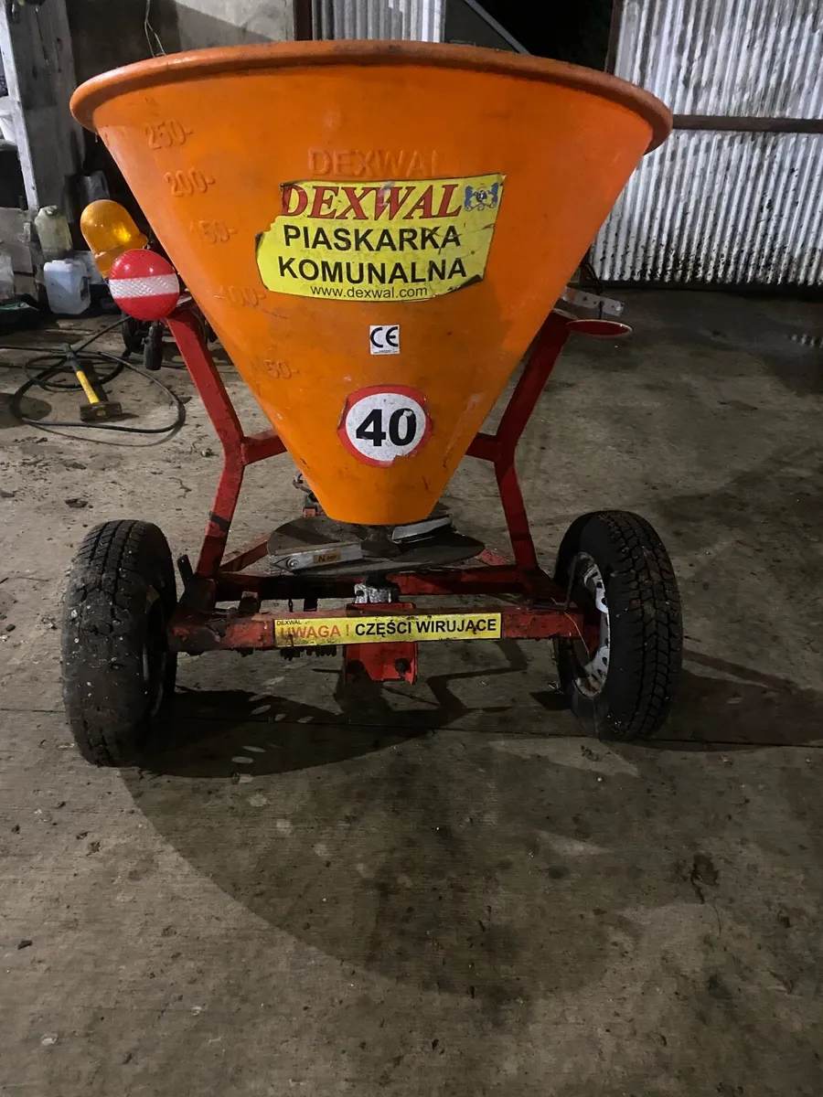 Quad Salter spreader/sower - Image 1