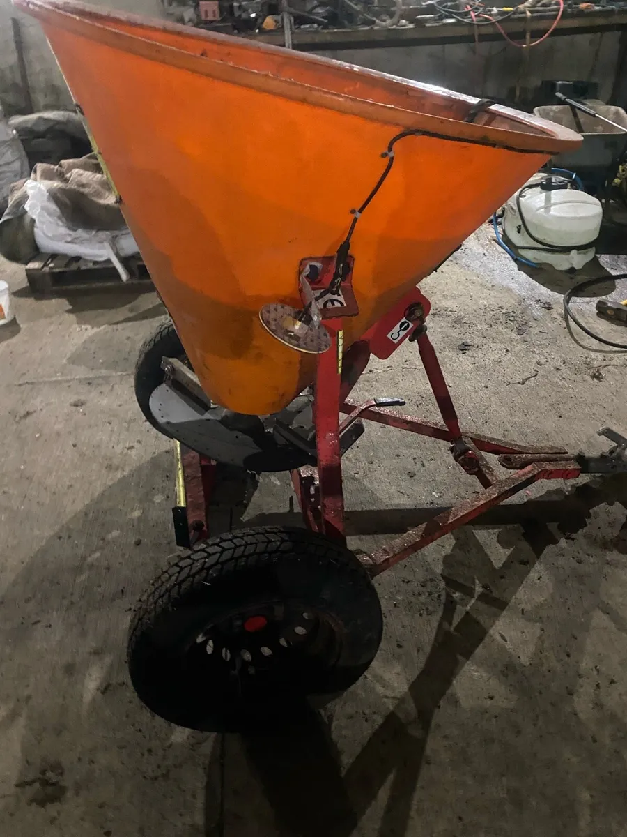 Quad Salter spreader/sower - Image 4