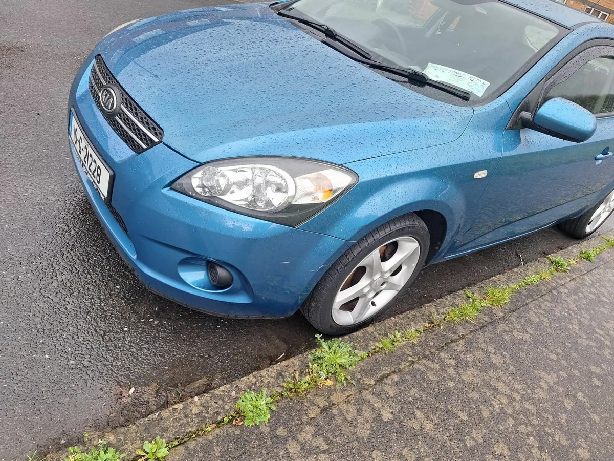 Kia Ceed 2010 - Image 3