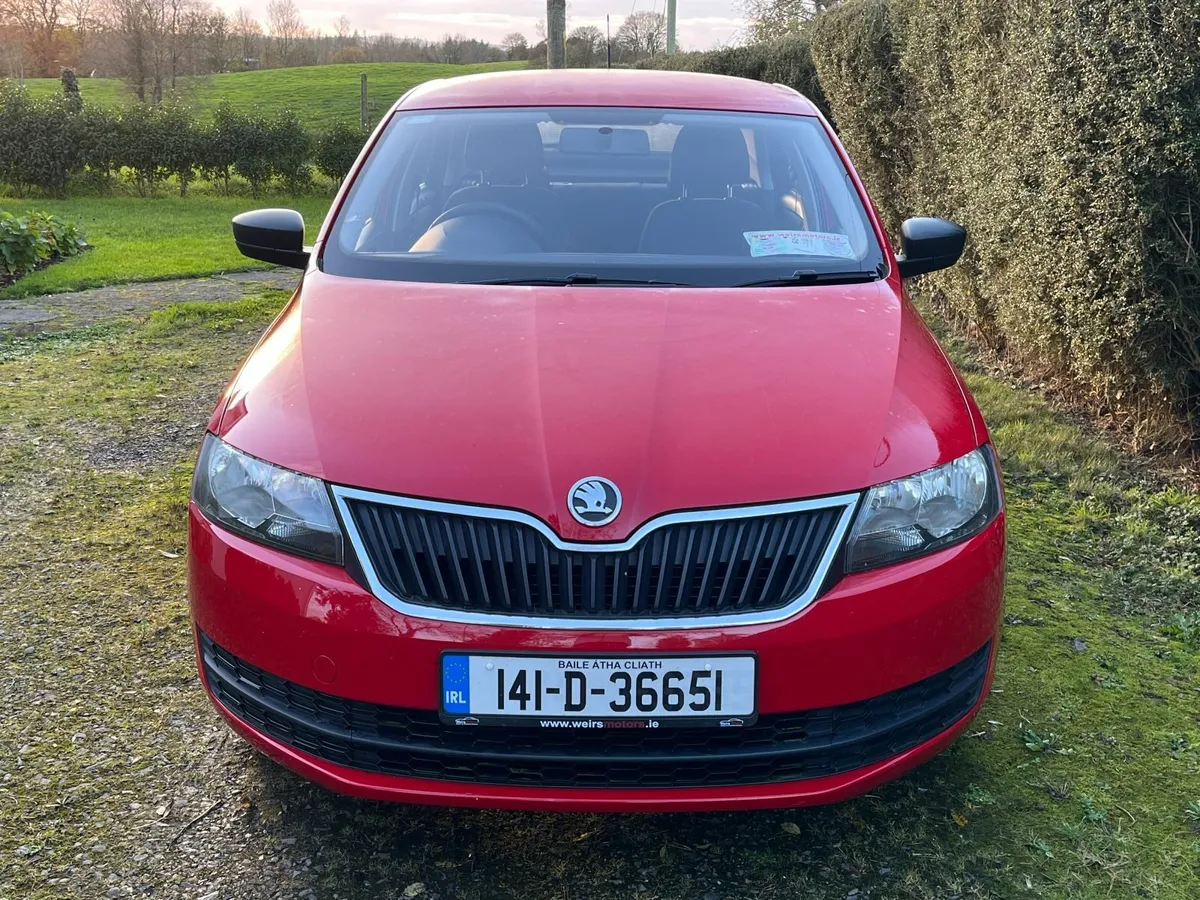 Skoda Rapid 2014 - Image 2
