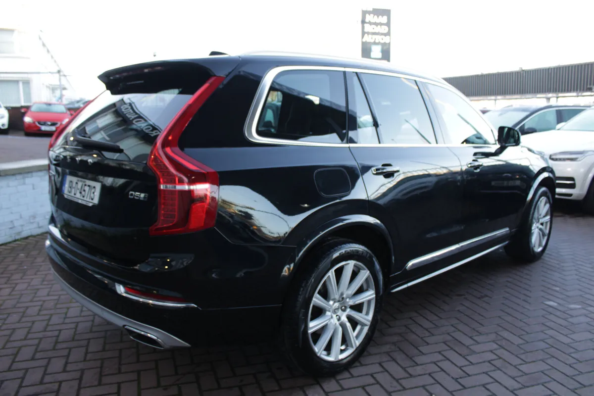 2.0 D5 INSCRIPTION EDITION AWD 5DR 7SEATER AUTO // - Image 4