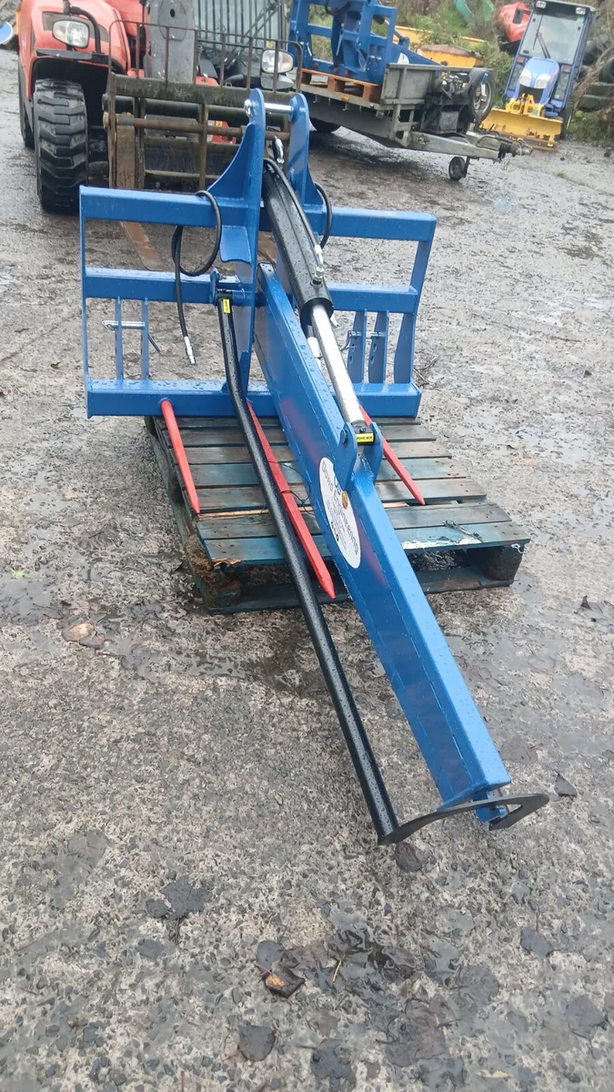 New Dowd Bale splitters - Image 2