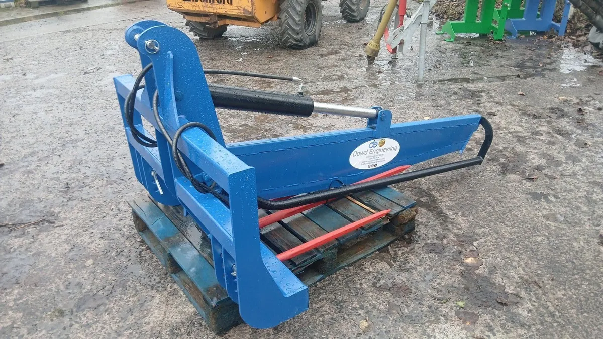 New Dowd Bale splitters - Image 4