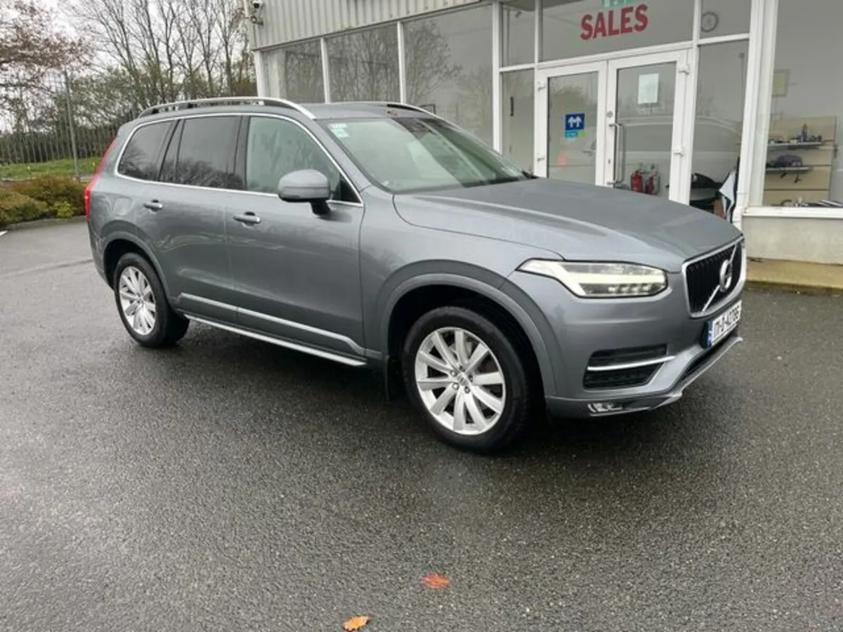 Volvo XC90 D5 AWD Momentum GT 5DR Auto - Image 1