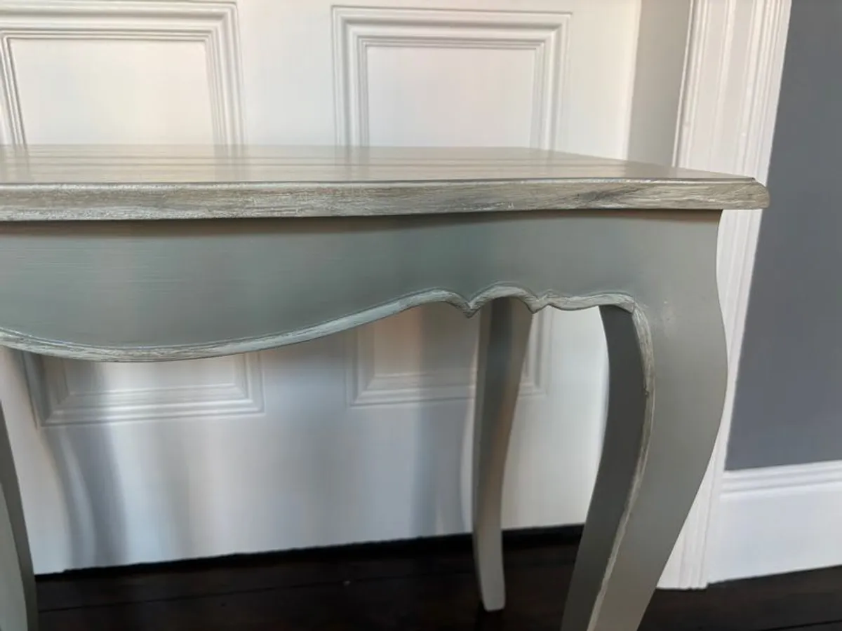 French style side tables - Image 3