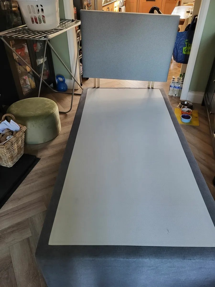 3 foot bed  and headboard grey colour - Image 1