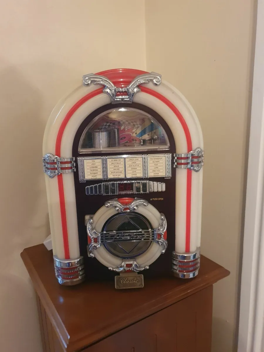 Mini Jukebox Radio/CD Player - Image 3