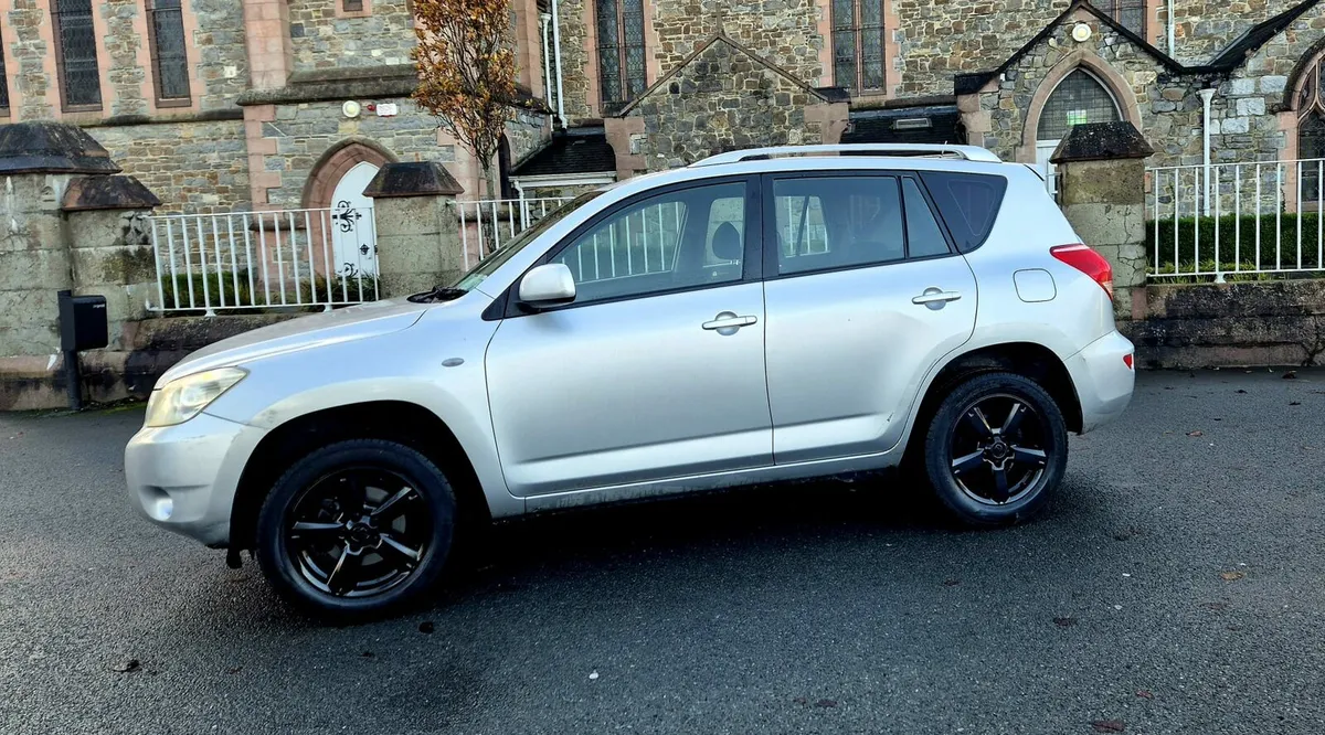 2007 TOYOTA RAV-4  PETROL 4WD NCT 02/26 - Image 2