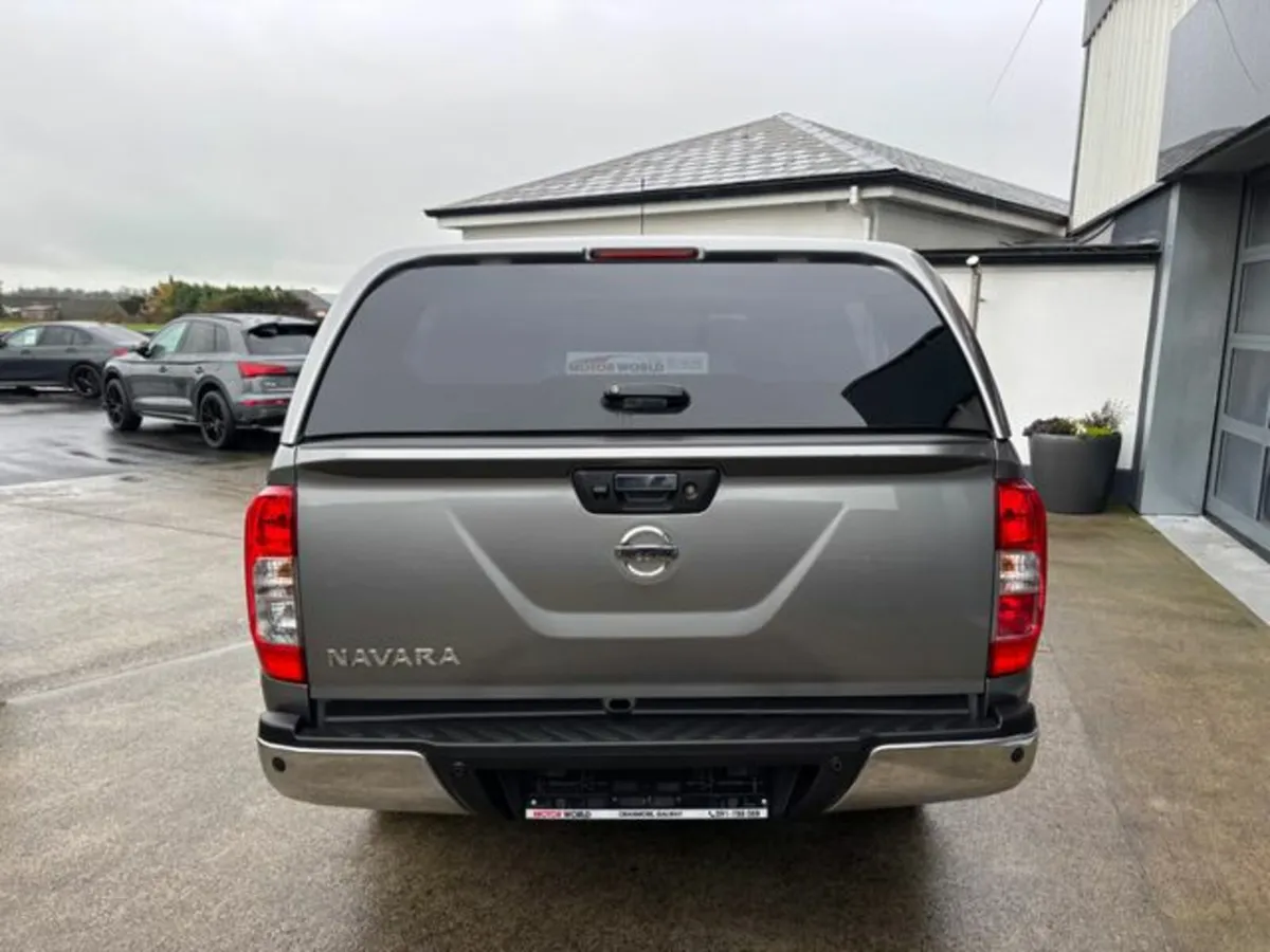 Nissan Navara DCI TEKNA SHR DCB - Image 3