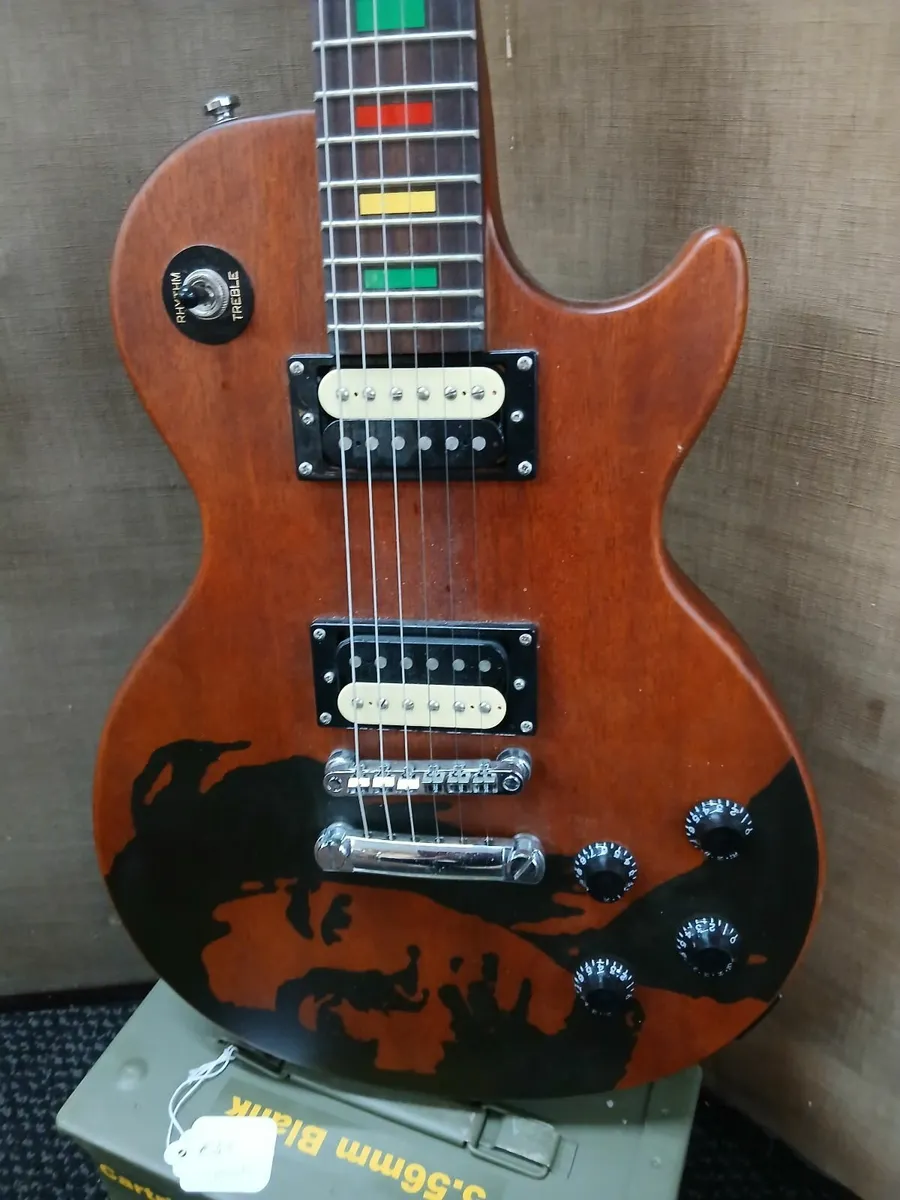 Bob marly gutar - Image 2