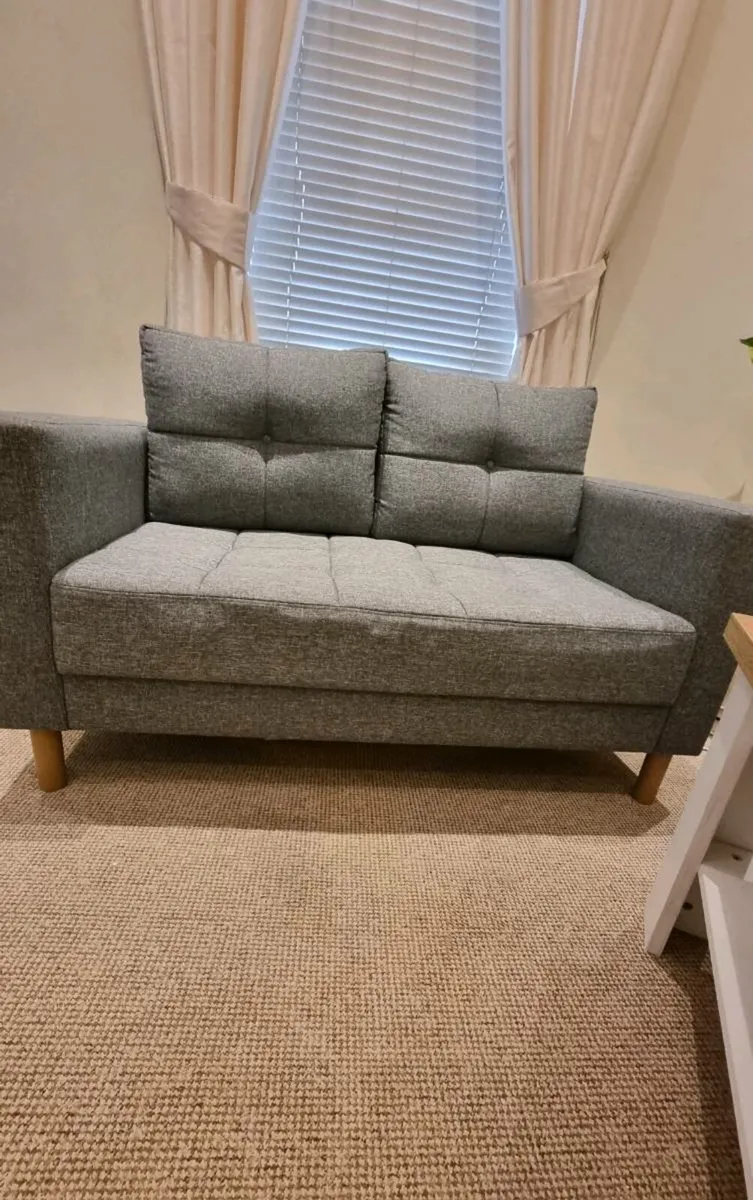 Sofa Set.  LIKE BRAND NEW - Image 3