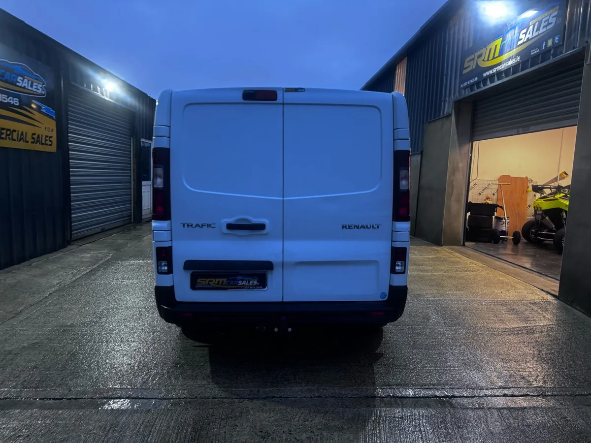 251 Renult trafic - Image 3