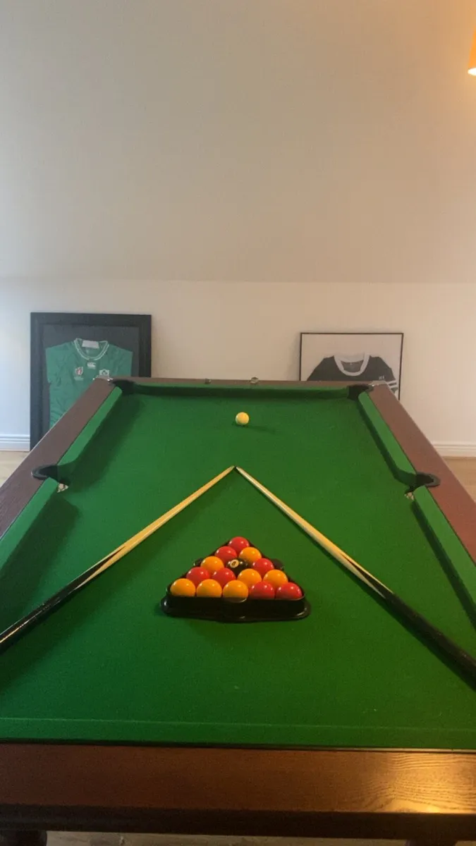 Pool table - Image 4