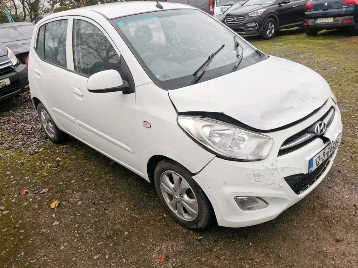 12 Hyundai i10 - Image 2