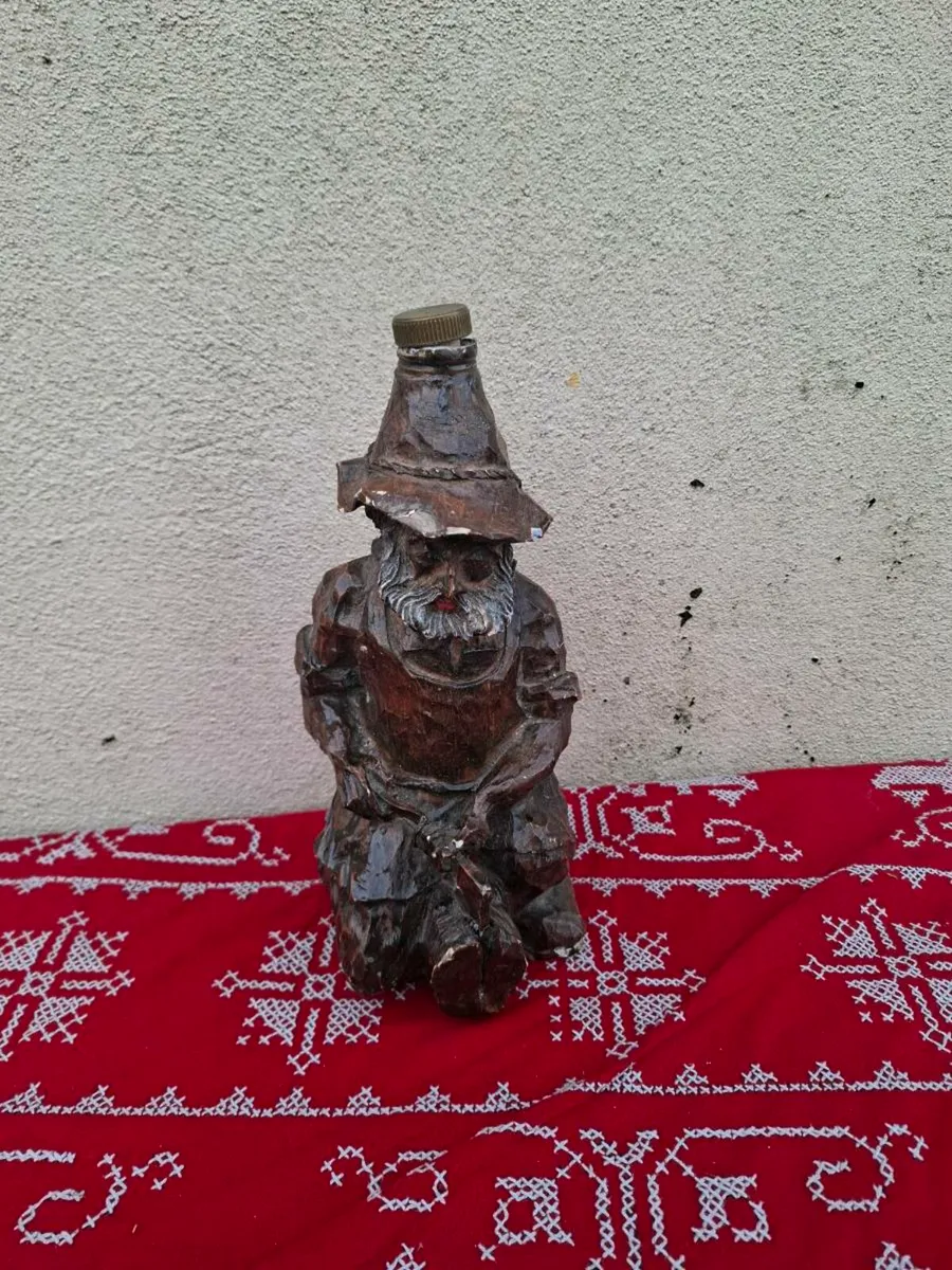 Funny looking bottle postage possible - Image 2