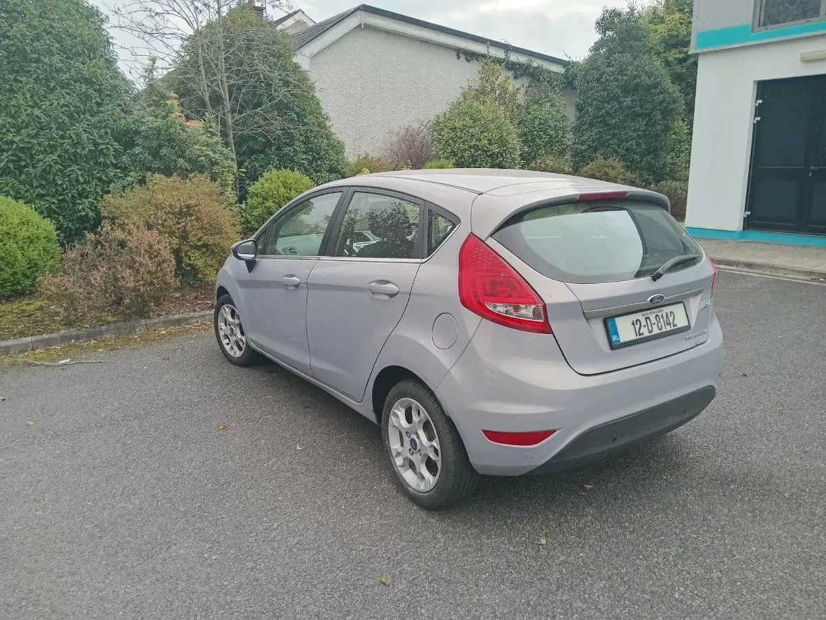 2012 ford fiesta  titanium  1.2 petrol  nct 01/27 - Image 4