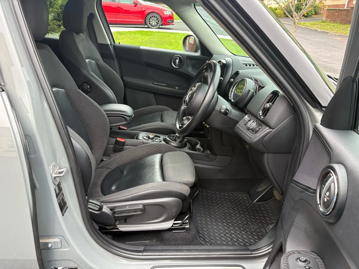 Mini Cooper Countryman 2017 - Image 4