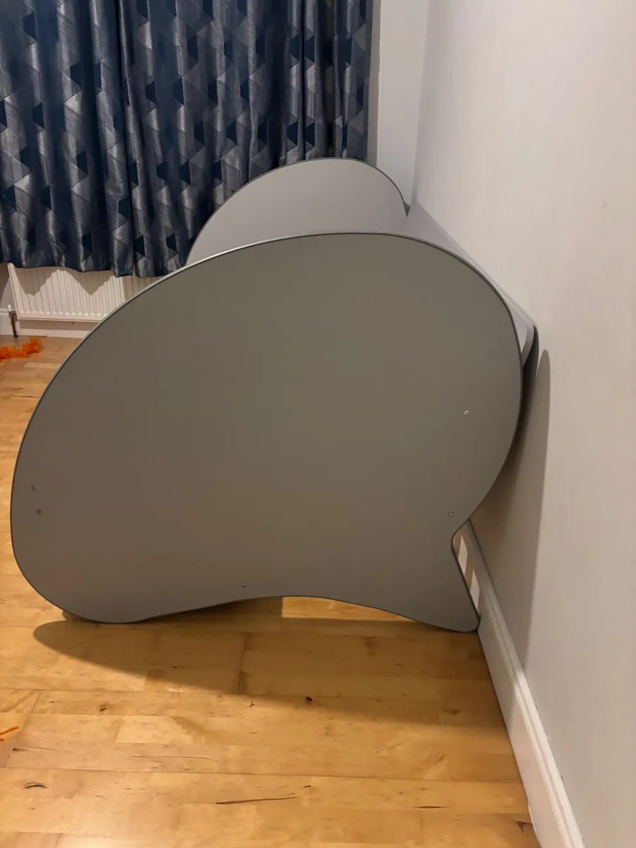 Single bed 100 euro ono - Image 3