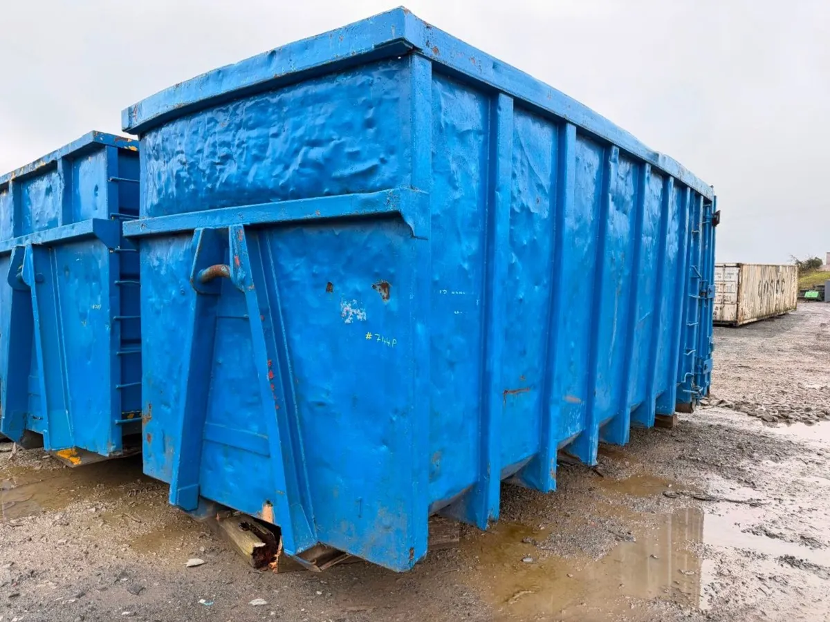 HOOK LOADER SKIP BIN ROLL ON ....# 744P - Image 2