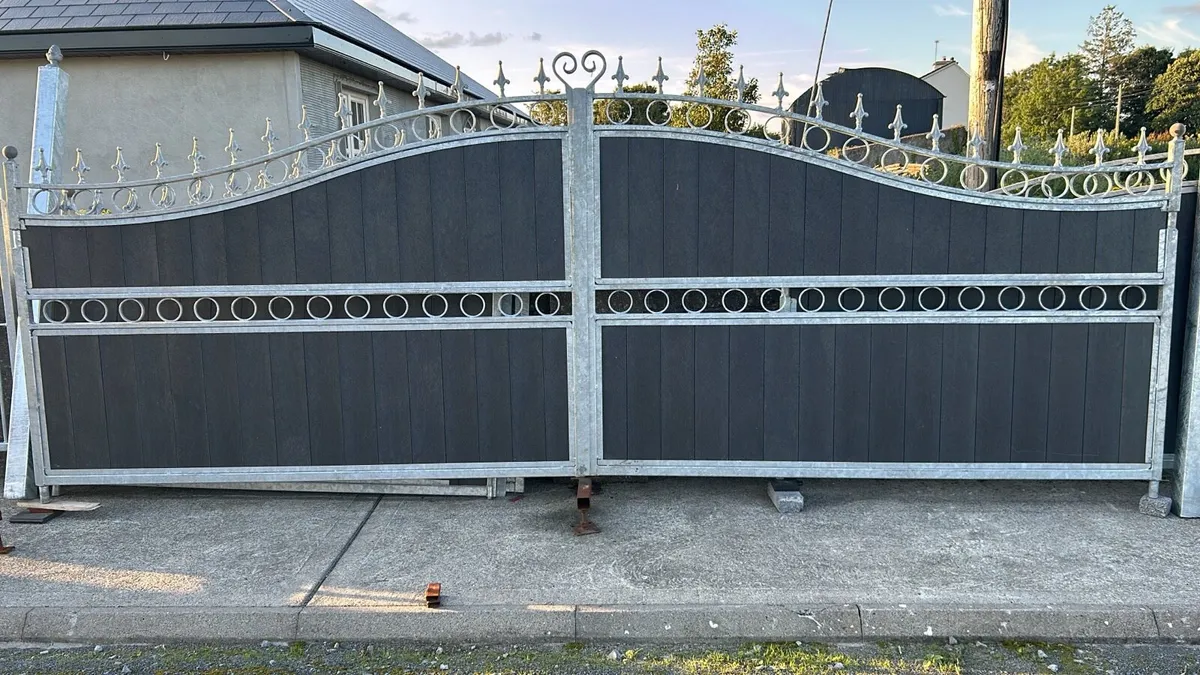 15ft galvanized PVC gates ✅