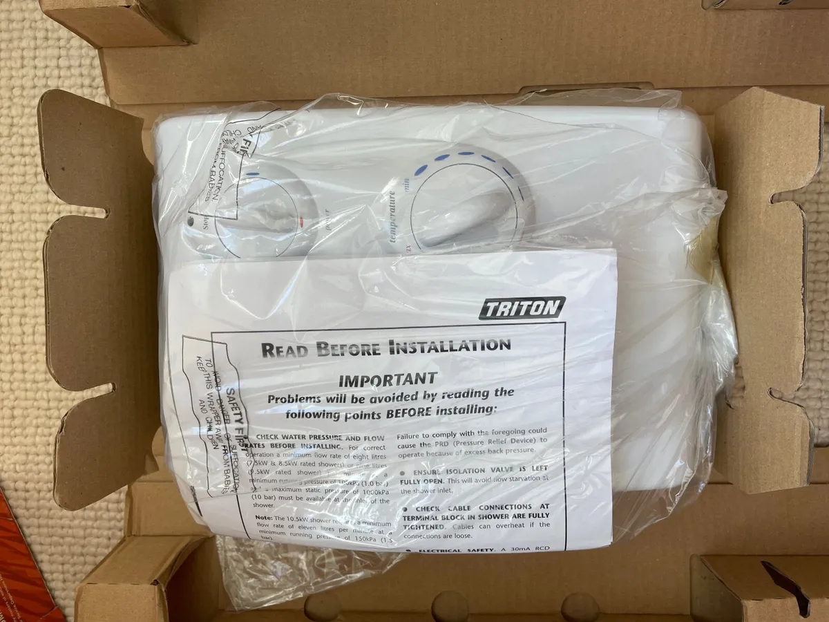 Triton Electric Shower - Image 2