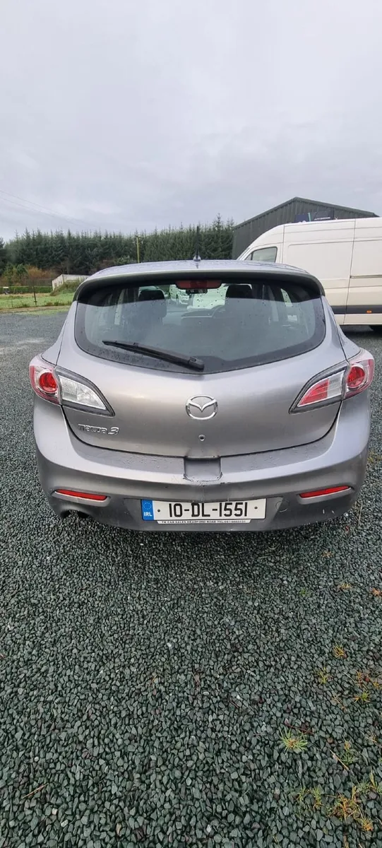 Mazda3 SPORT 2010 - Image 2