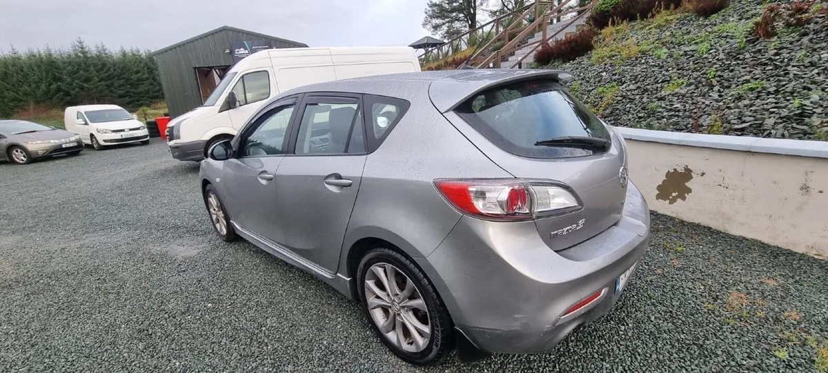 Mazda3 SPORT 2010 - Image 3
