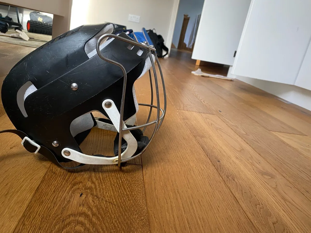 Oldstyle thurles gaurd \cooper helmet ❌swaps only❌ - Image 2