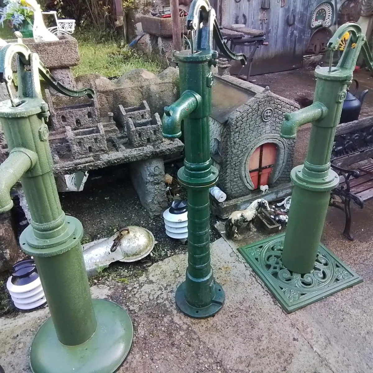 ANTIQUE AND COLLECTABLES - Image 2